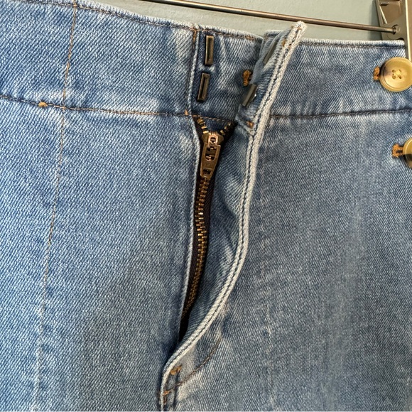 Talbots Sailor Straight Leg Cropped Trouser Jeans in Mystic. High Rise. Size 8 - Picture 6 of 13